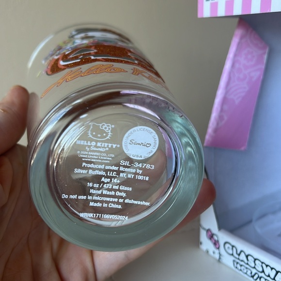 Hello kitty - Picture 9 of 12